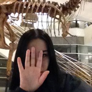 Meet your Posher, Shakira